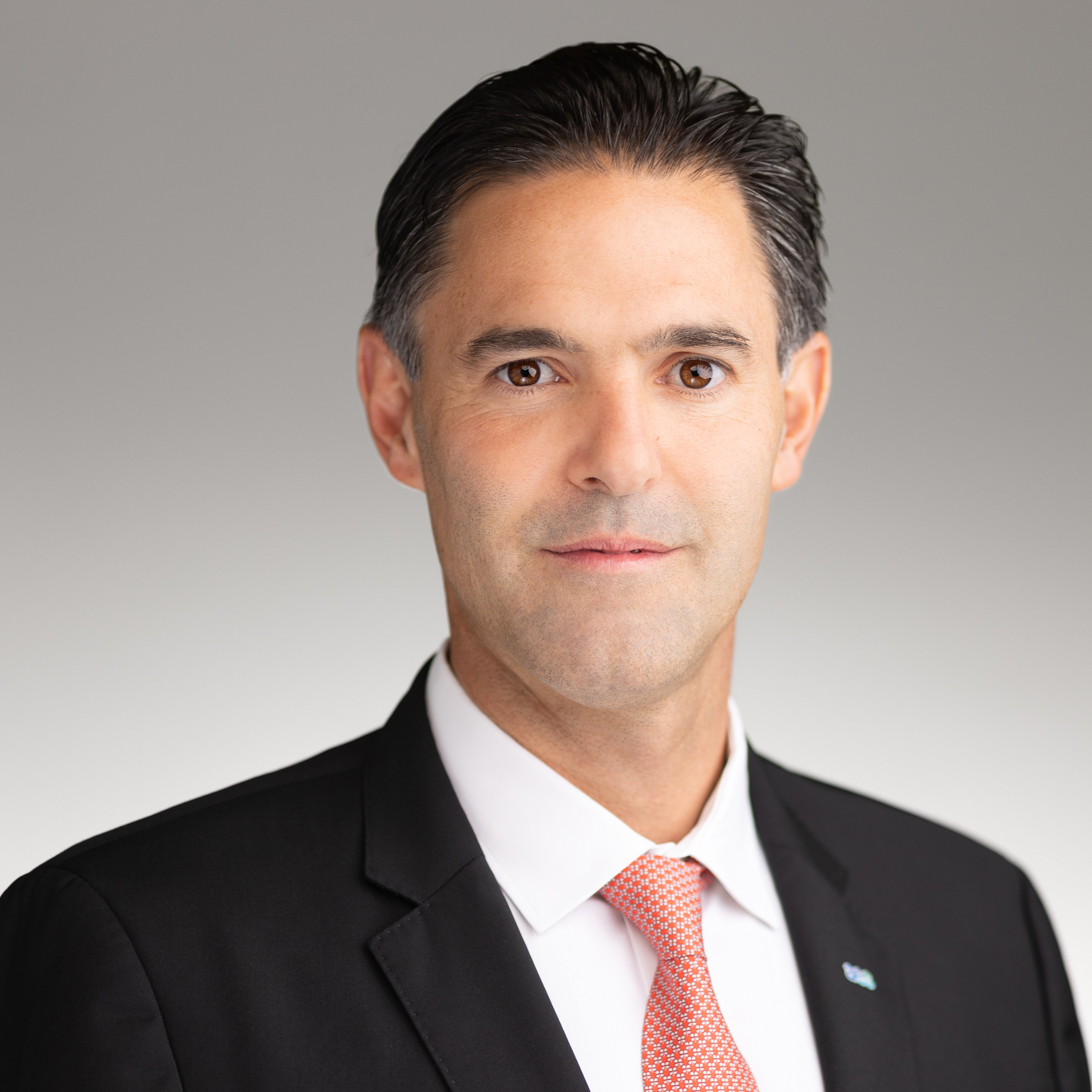 RicardoFalu-formal.jpg