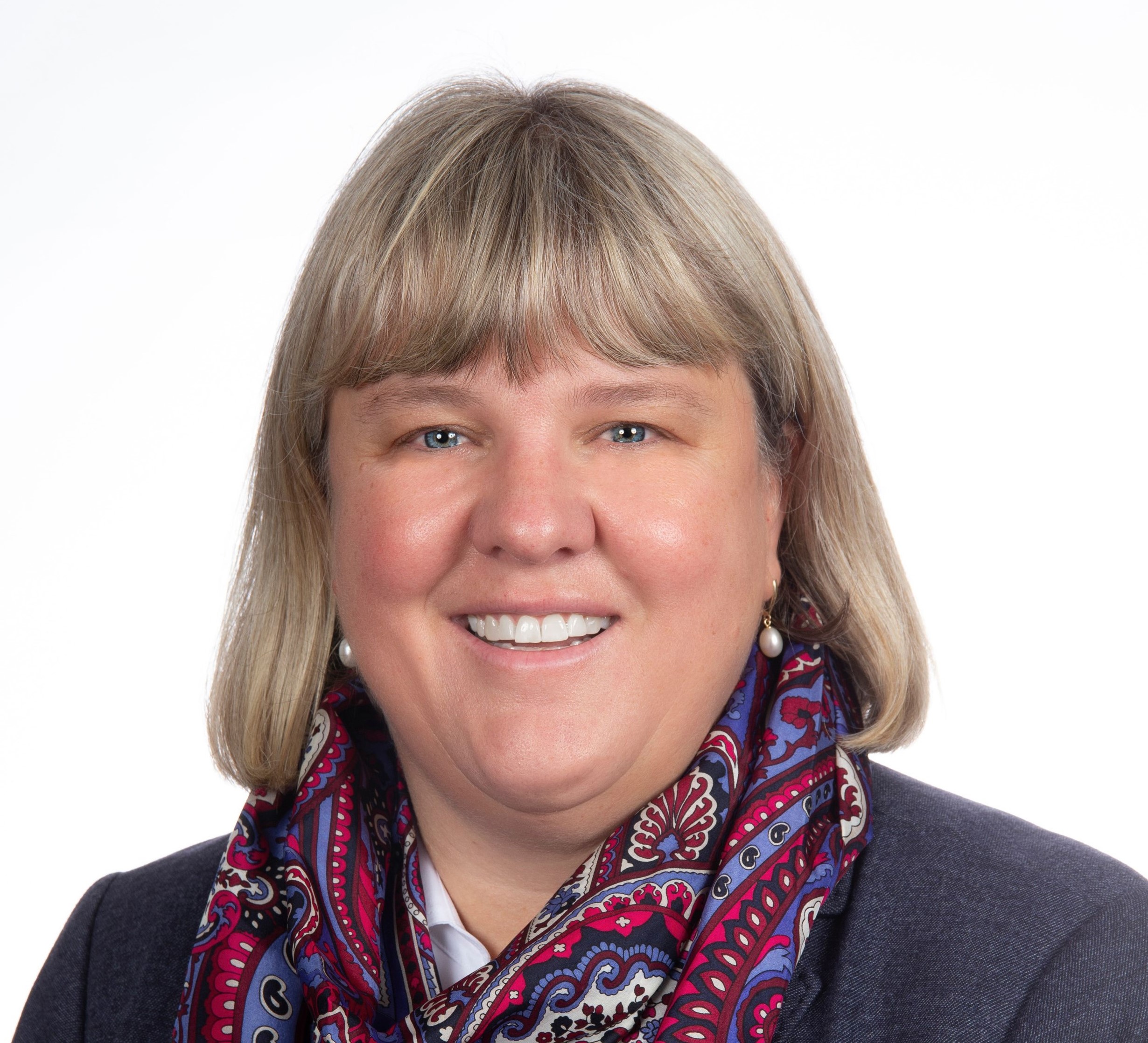 Lynne Caljouw_2020.jpg