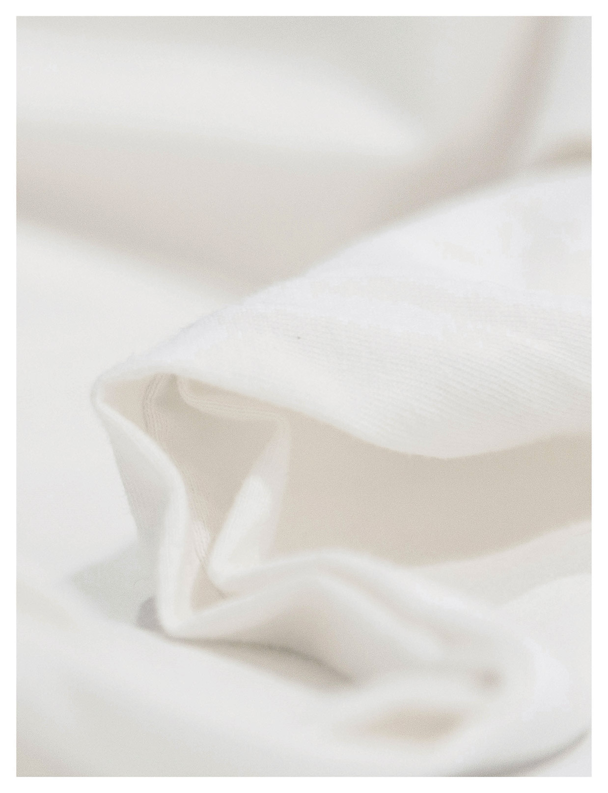 [MISSING IMAGE: ph_whatsinside-4c.jpg]