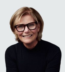 Cindy Davis Headshot.jpg