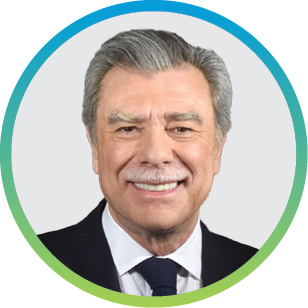 05_PRO013454_photo_directors circle.jpg