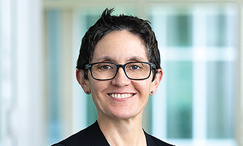 05_PRO012689_photo_Corporate Governance Committee_Athena Countouriotis.jpg