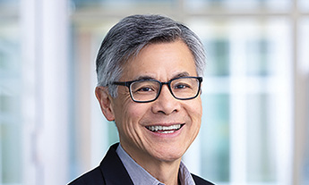 05_PRO012689_photo_Compensation Committee_Willard Dere.jpg