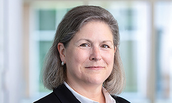 05_PRO012689_photo_Audit Committee_Barbara Bodem.jpg