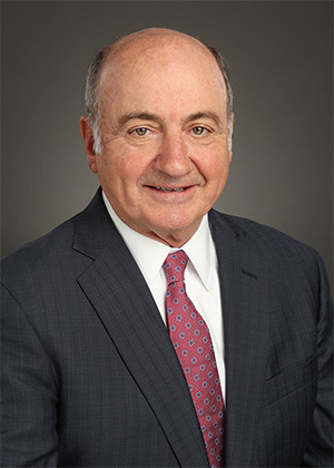 [MISSING IMAGE: ph_henrybartoli-4c.jpg]