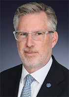 [MISSING IMAGE: ph_scottlublin-4c.jpg]