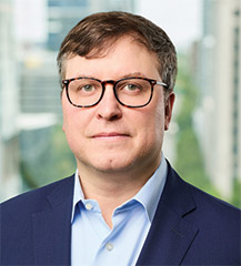 [MISSING IMAGE: ph_danieldonlan-4c.jpg]