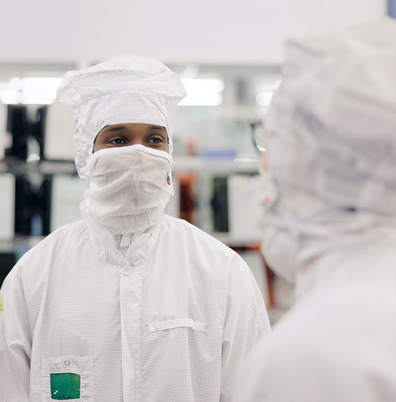 ASML_GMF_people_wafer_sorter_001_LR.jpg