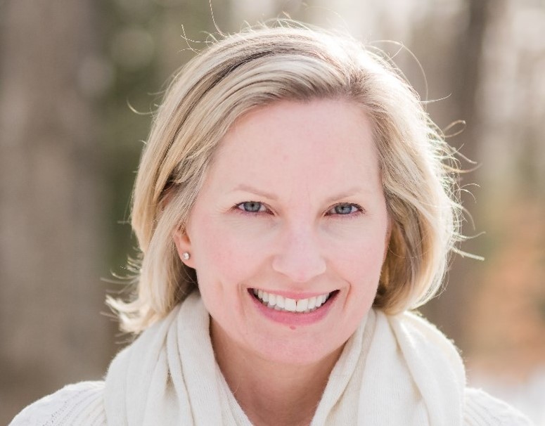 Raina Maxwell Crop.jpg