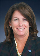 [MISSING IMAGE: ph_lauracapra-4c.jpg]