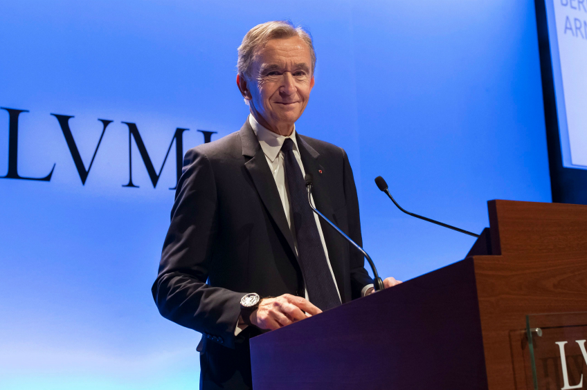 商业快讯 | lv在巴黎奥运会期间展示沉浸式橱窗;lululemon将首次参展