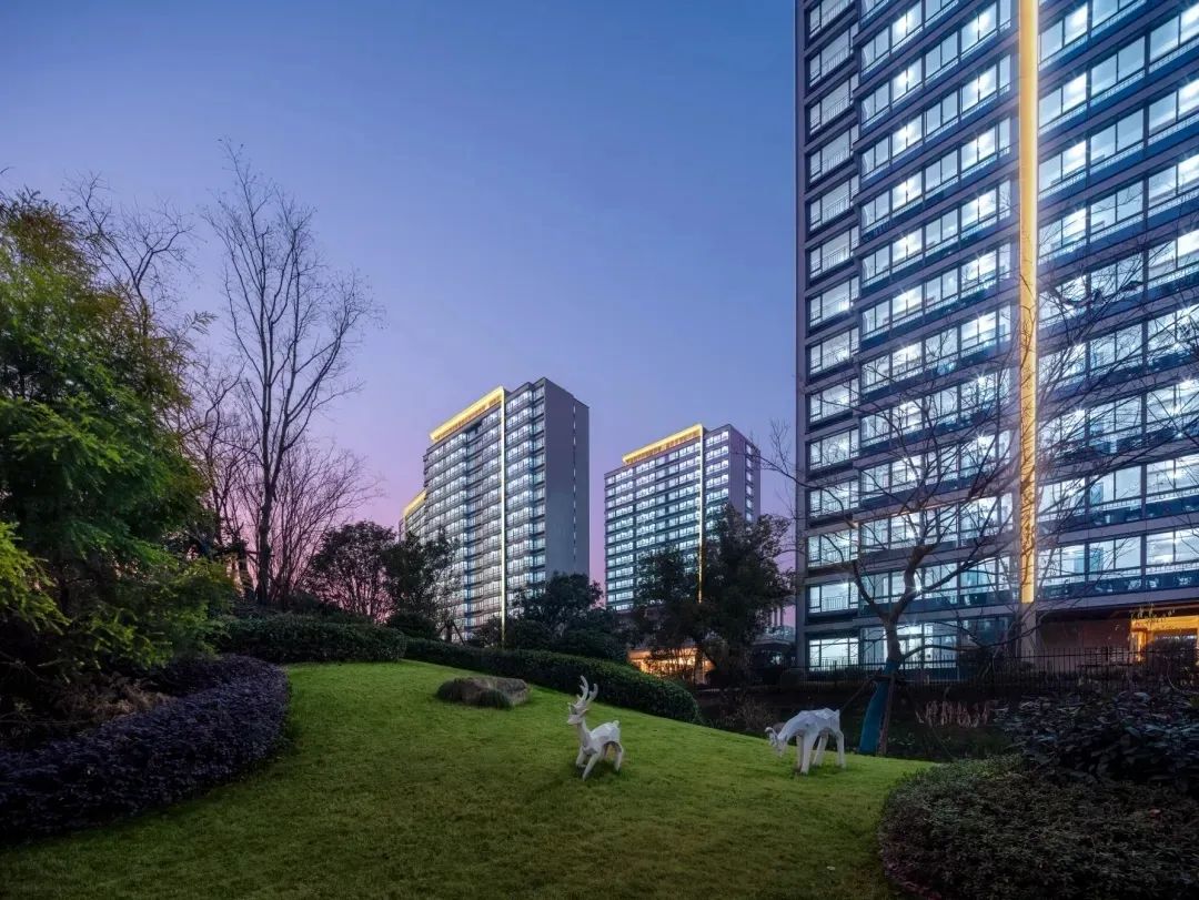 荣安地产,以匠心筑家,用现房说话,让购房者真正体验到"现房真的太香了