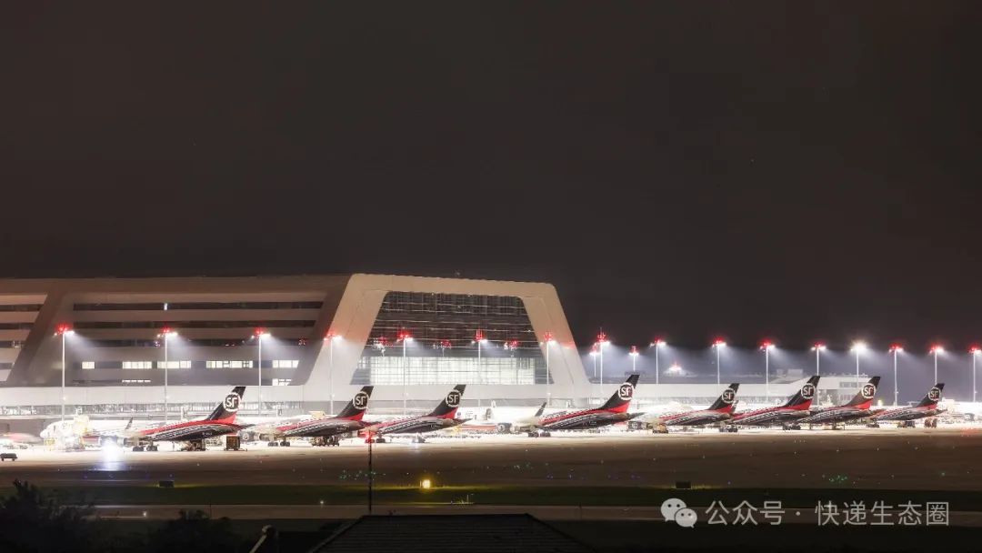 顺丰控股:前四个月营收866亿,护城河"做全 做深 做强"