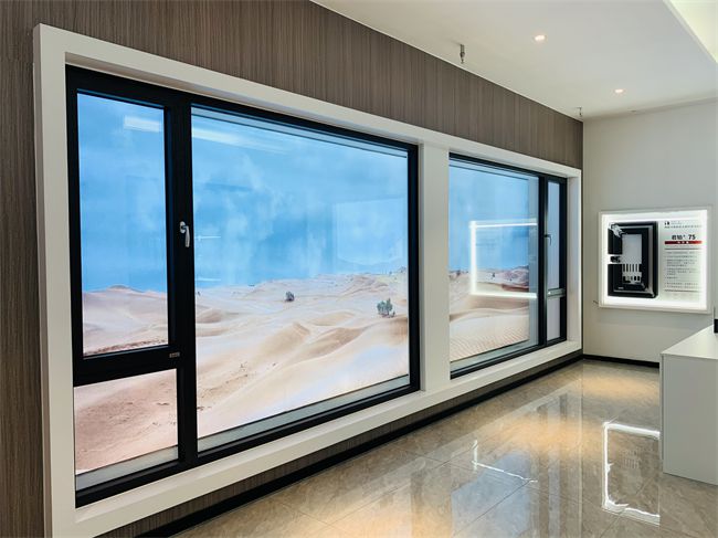 场景化展示,呈现真实效果丽格门窗门店环境的设计旨在营造一种舒适的