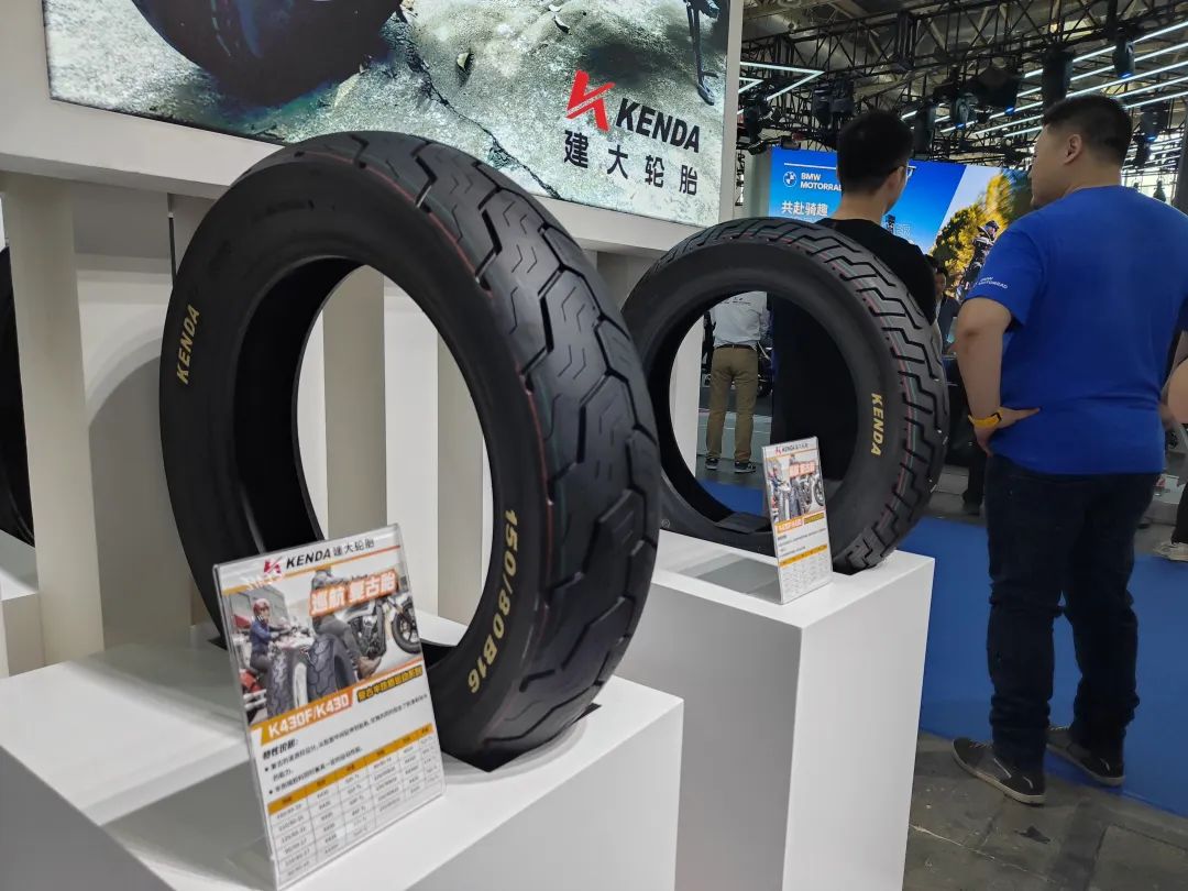 点燃"擎"动力!建大轮胎闪耀摩托车展