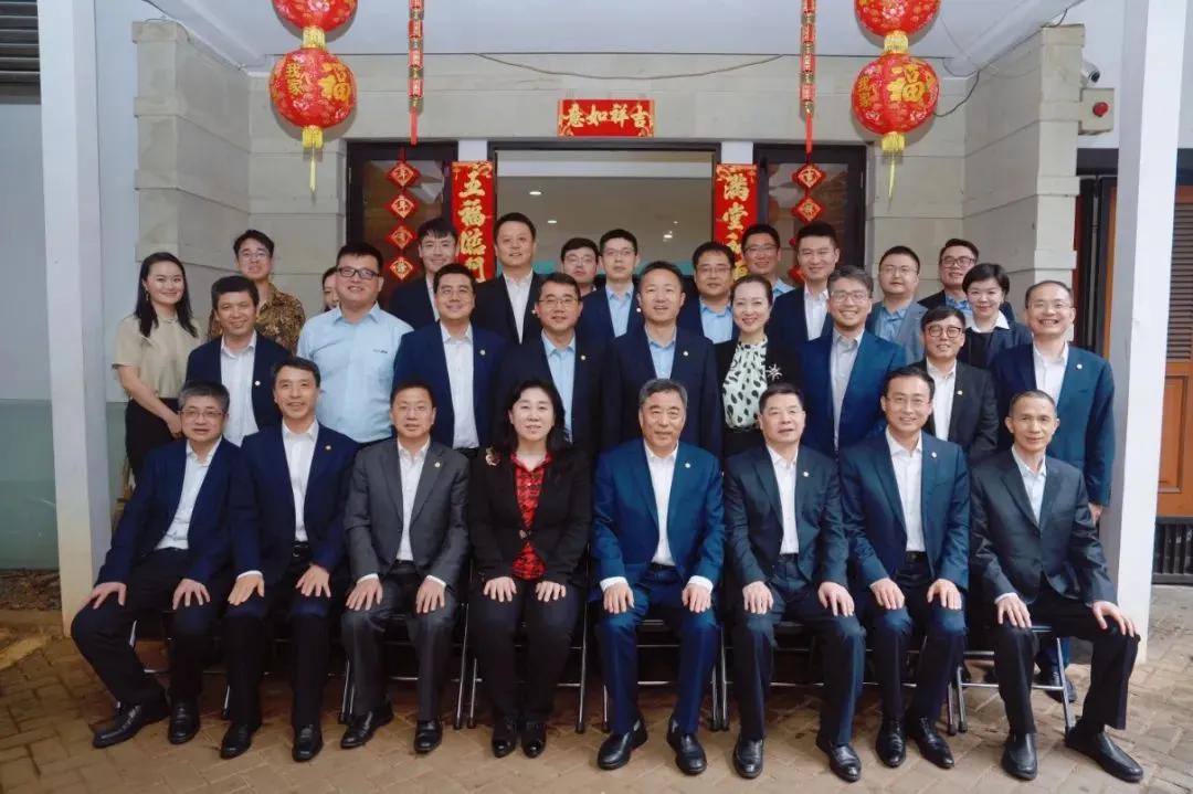 葛洲坝水泥中国能建东南亚市场专题会深化三引领一合作