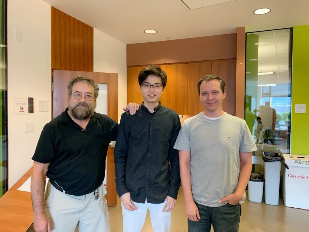 美团龙珠投了最火90后杨植麟