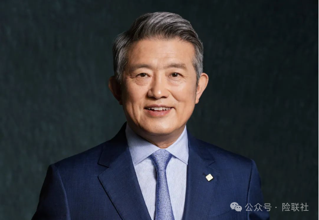 5月25日,泰康保险集团创始人,董事长陈东升在上海财经大学滴水湖